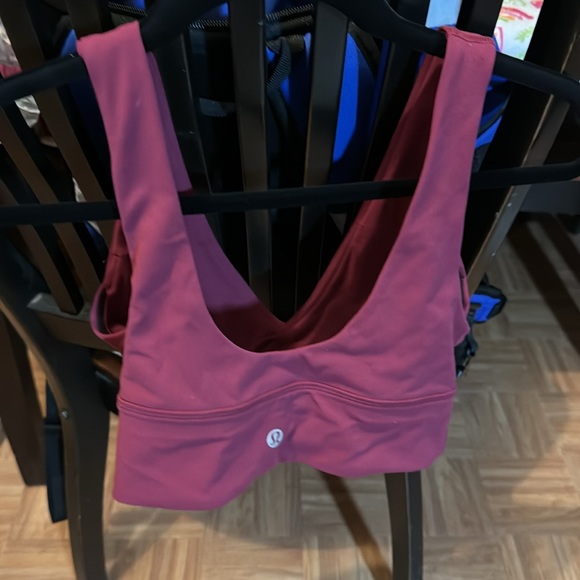 Sport Bra Magenta size 8 Lululemon - Picture 2 of 2
